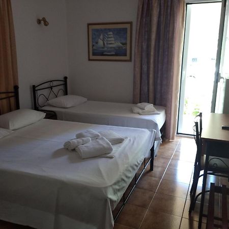Hotel Ion Kamena Vourla Dış mekan fotoğraf