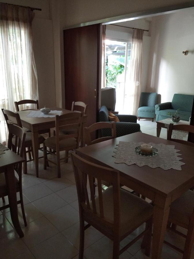 Hotel Ion Kamena Vourla Dış mekan fotoğraf