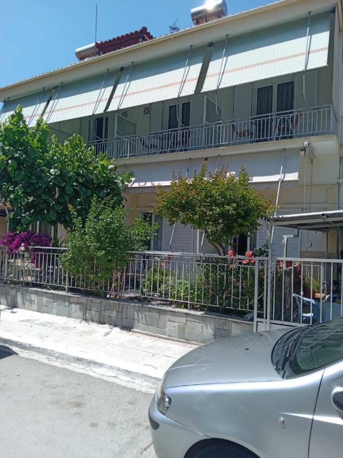 Hotel Ion Kamena Vourla Dış mekan fotoğraf