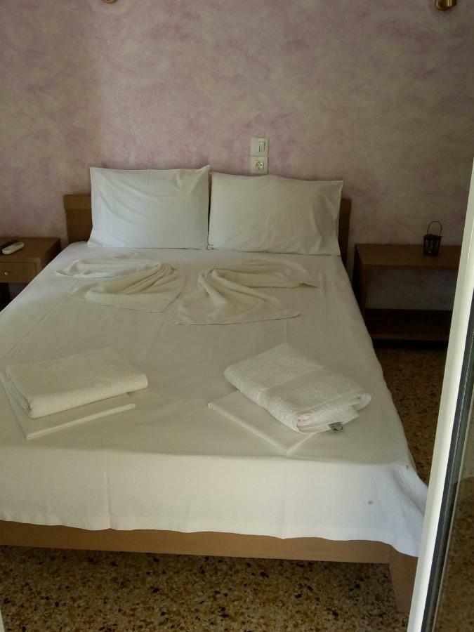 Hotel Ion Kamena Vourla Dış mekan fotoğraf